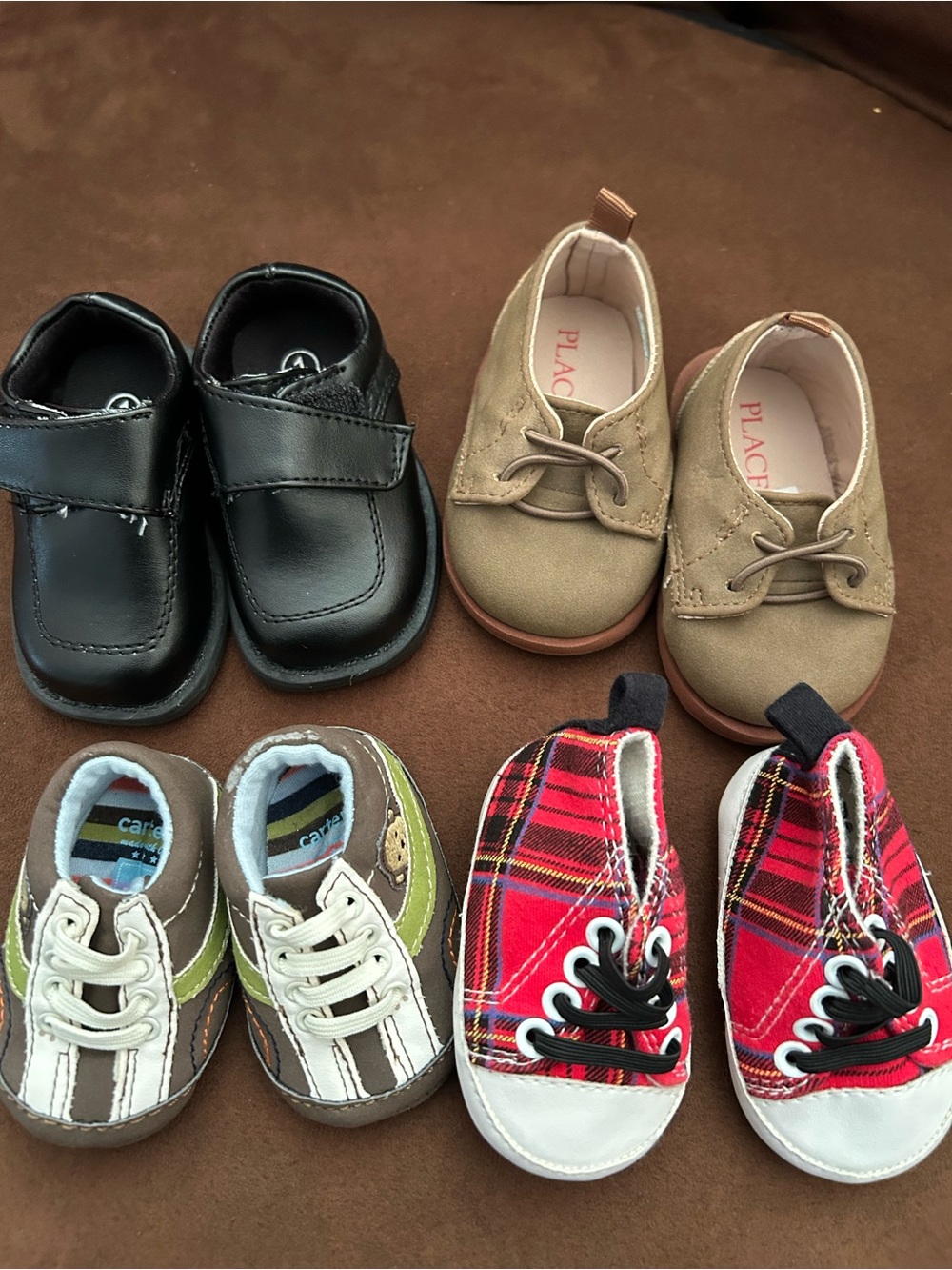 Lot of baby shoes (sizes NB, 0-3mo, size 1)